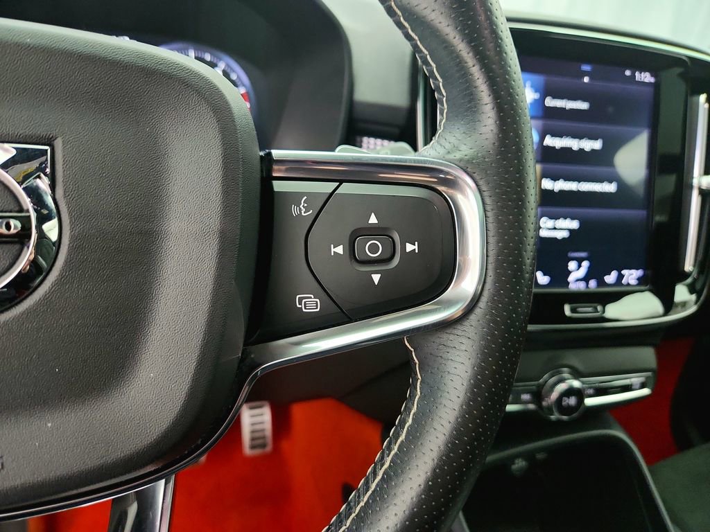 Used 2019 Volvo XC40 T5 R-Design AWD/4WD image 23