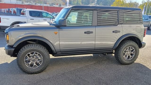 New 2025 Ford Bronco Badlands image 6