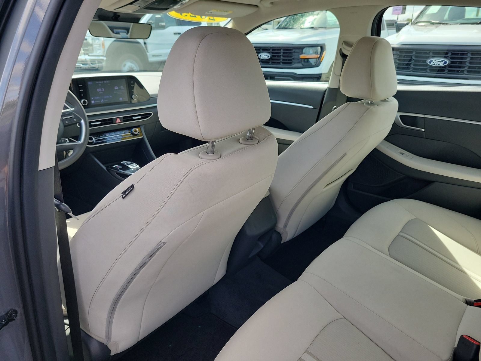 Used 2023 Hyundai Sonata SE FWD image 8