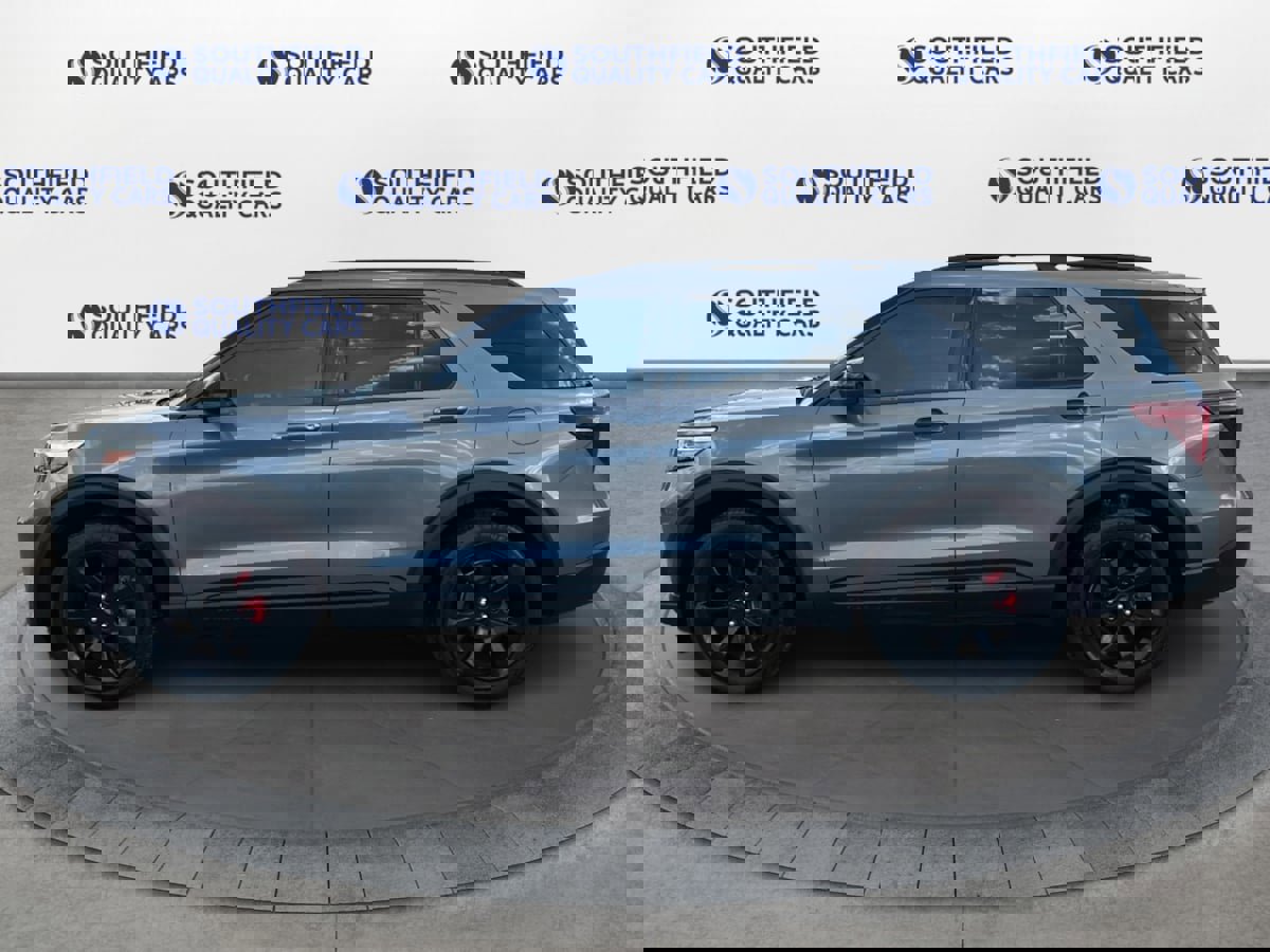 Used 2021 Ford Explorer ST w/ Equipment Group 401A image 3