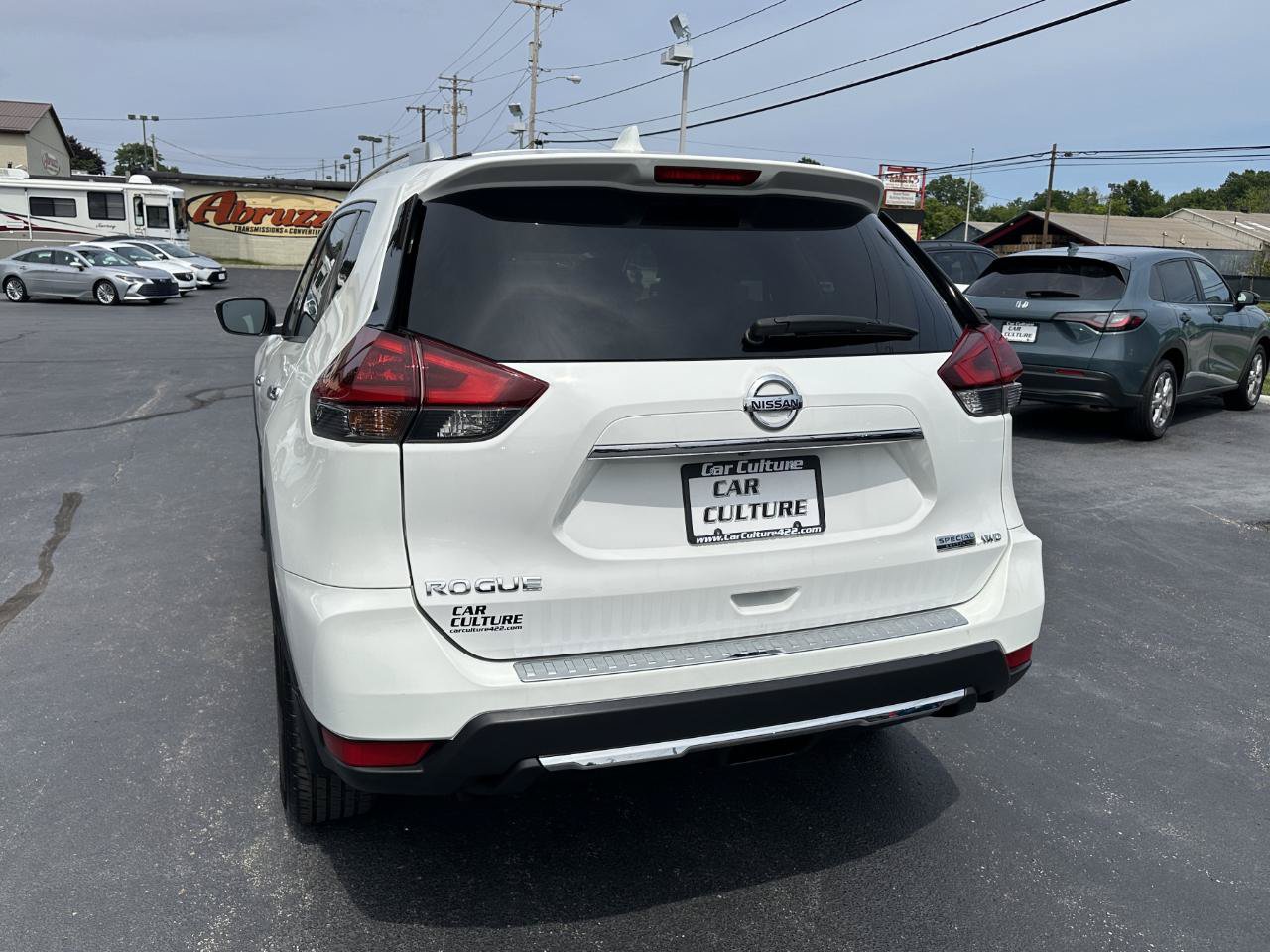 Used 2019 Nissan Rogue S w/ Special Edition Package AWD/4WD image 11