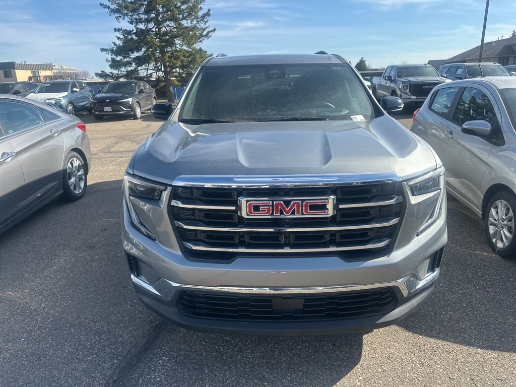 Used 2025 GMC Acadia Elevation image 3