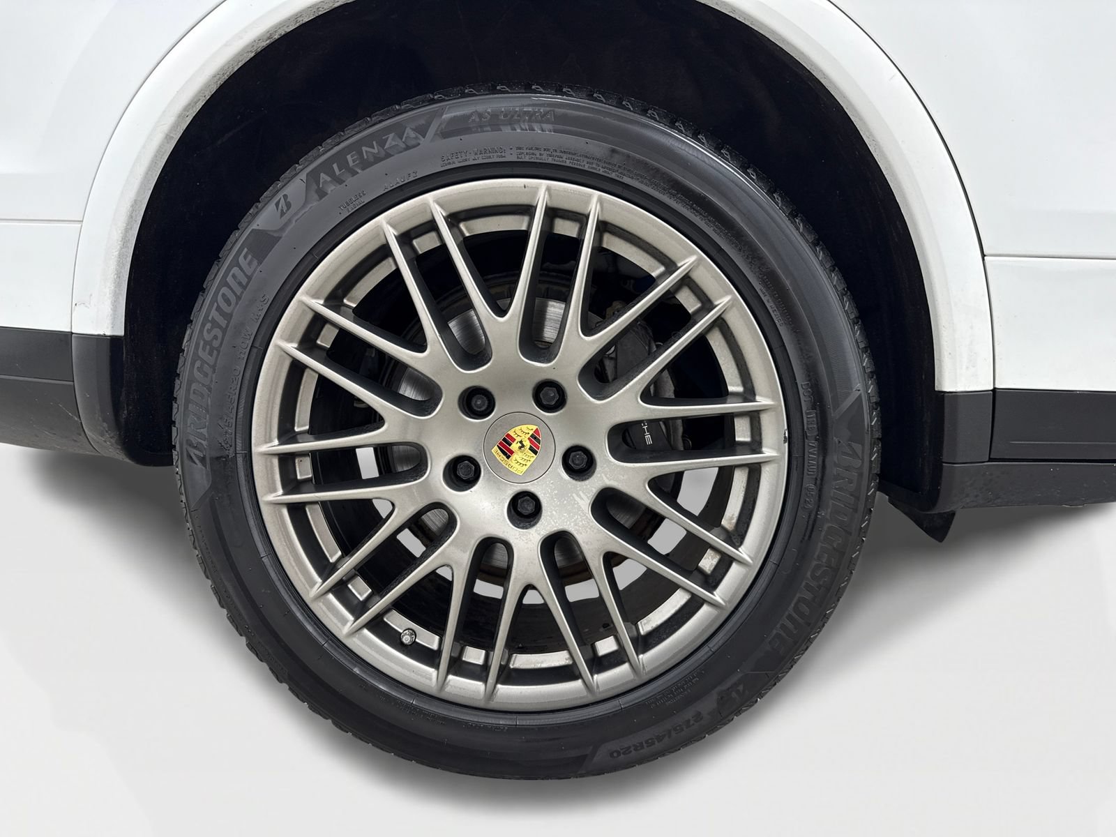 Used 2018 Porsche Cayenne Platinum Edition AWD/4WD image 48