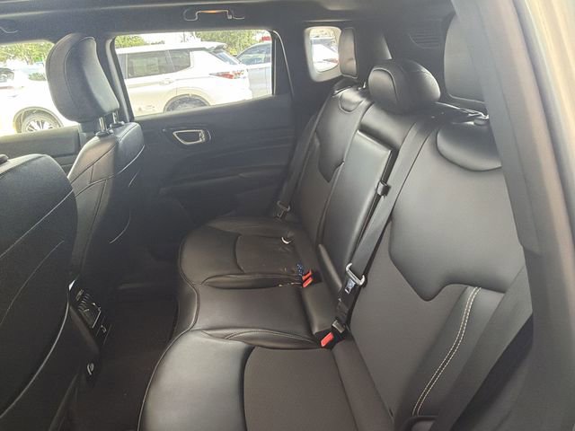 Used 2023 Jeep Compass Latitude w/ Sun and Sound Group AWD/4WD image 23