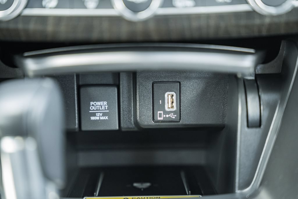 Used 2018 Honda Accord Touring image 24