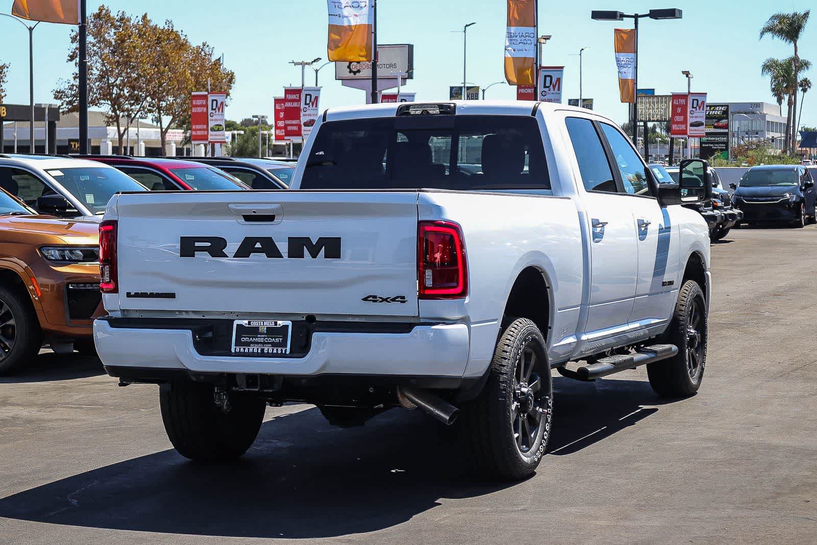 New 2026 RAM 2500 Laramie w/ Night Edition AWD/4WD image 4