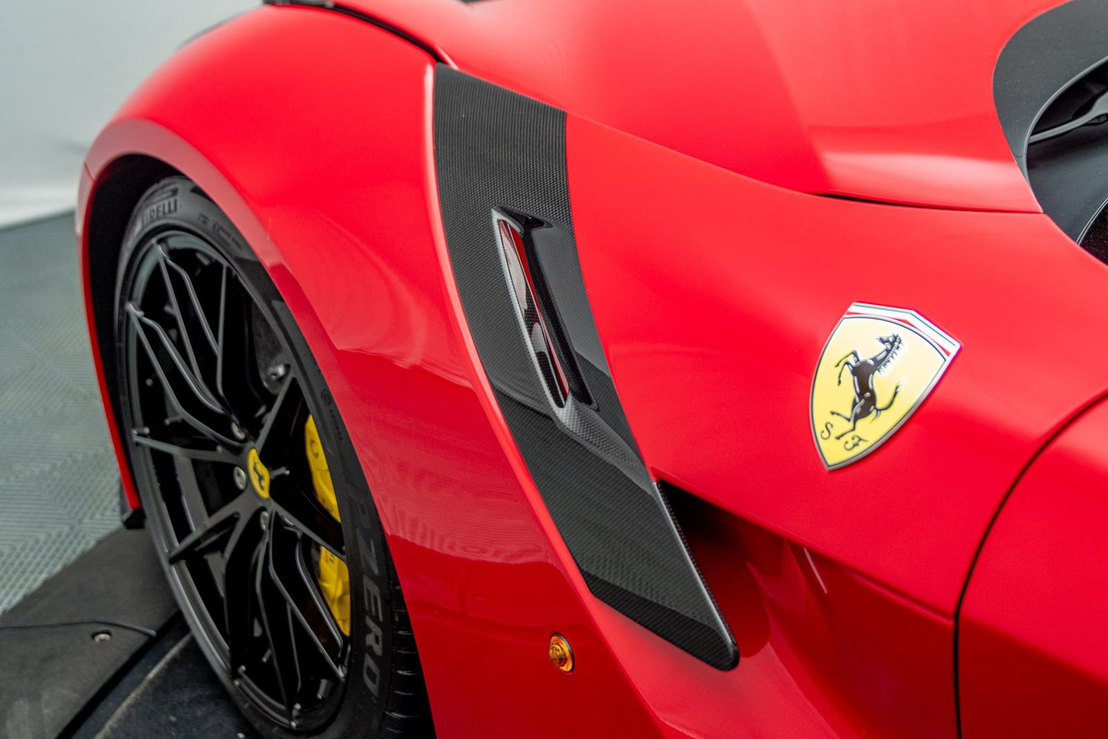 Used 2017 Ferrari F12tdf RWD image 60