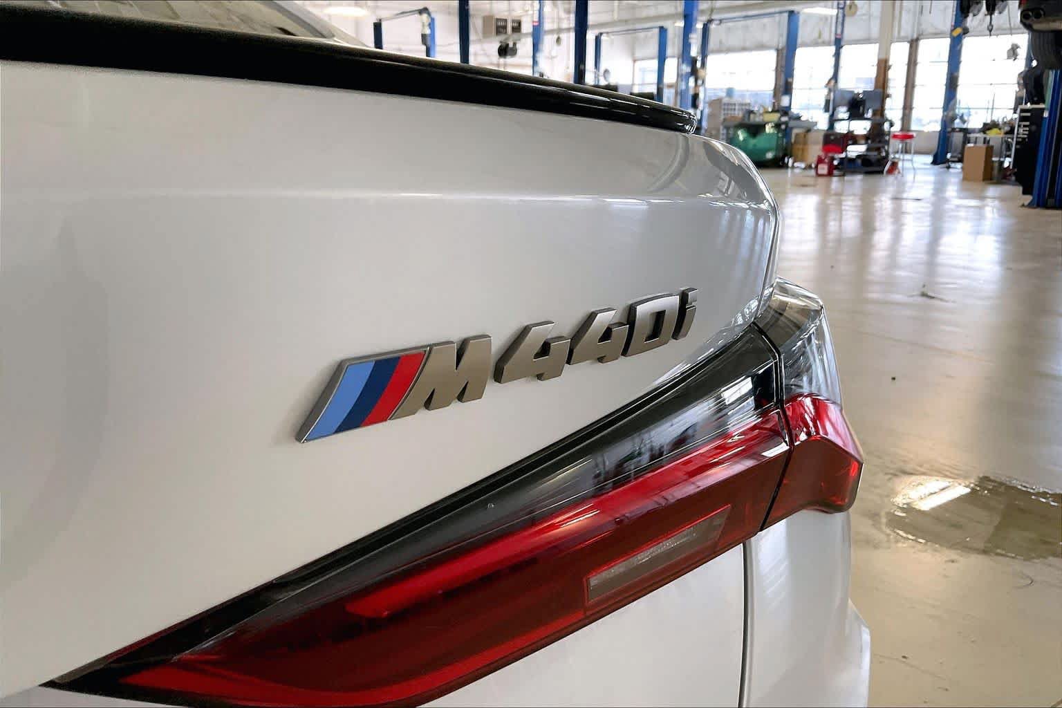 Used 2024 BMW M440i Coupe w/ Premium Package RWD image 9