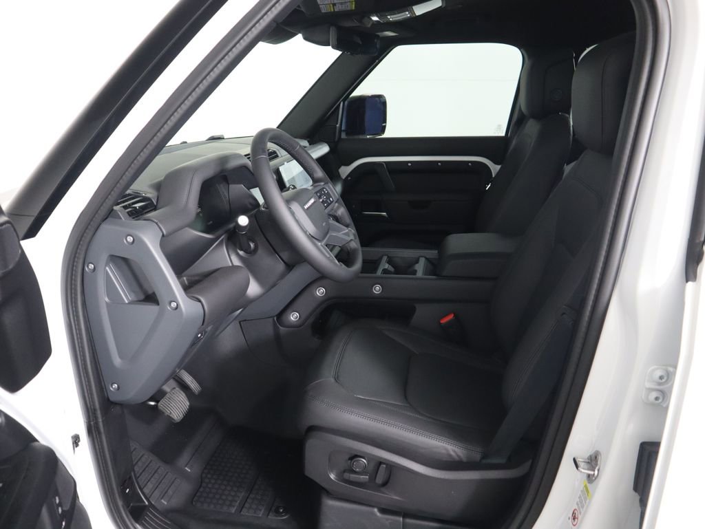 New 2025 Land Rover Defender 110 S image 21