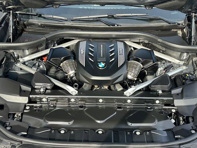 Certified 2023 BMW X5 M50i w/ Executive Package image 14