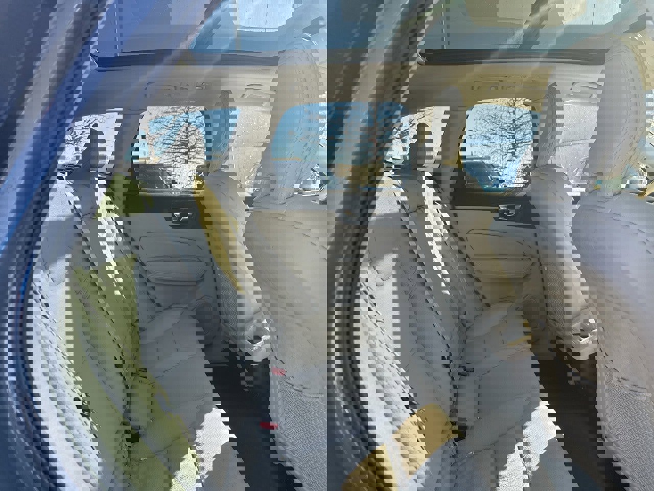 Certified 2023 Volvo XC60 B5 Core w/ Protection Package Premier image 12