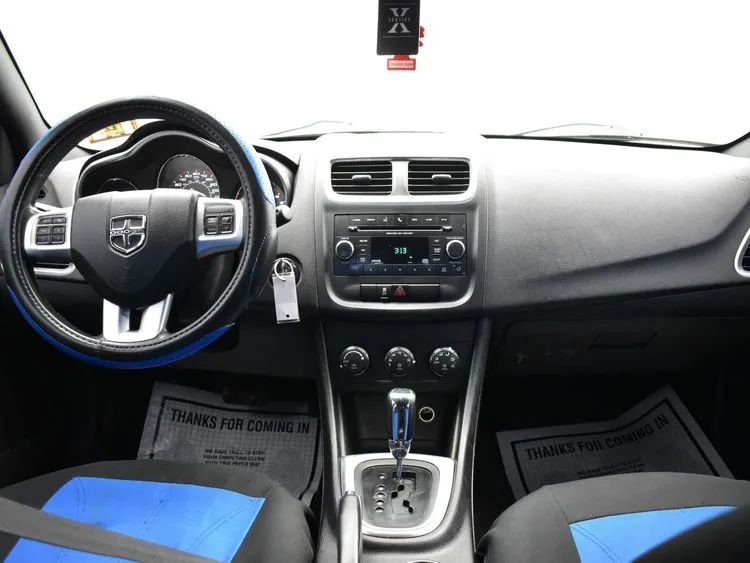 Used 2013 Dodge Avenger SXT image 18