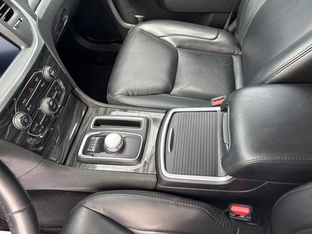 Used 2021 Chrysler 300 Touring L AWD/4WD image 30