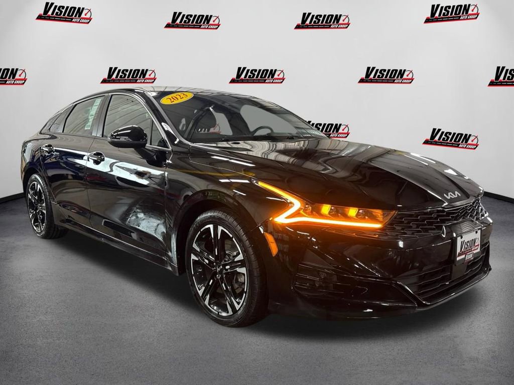 Used 2023 Kia K5 GT-Line w/ GT-Line Premium Package image 3