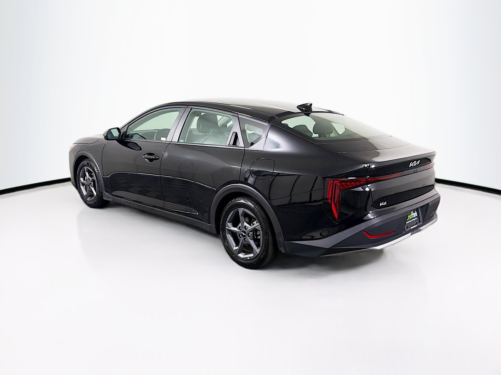 Used 2025 Kia K4 FWD image 5