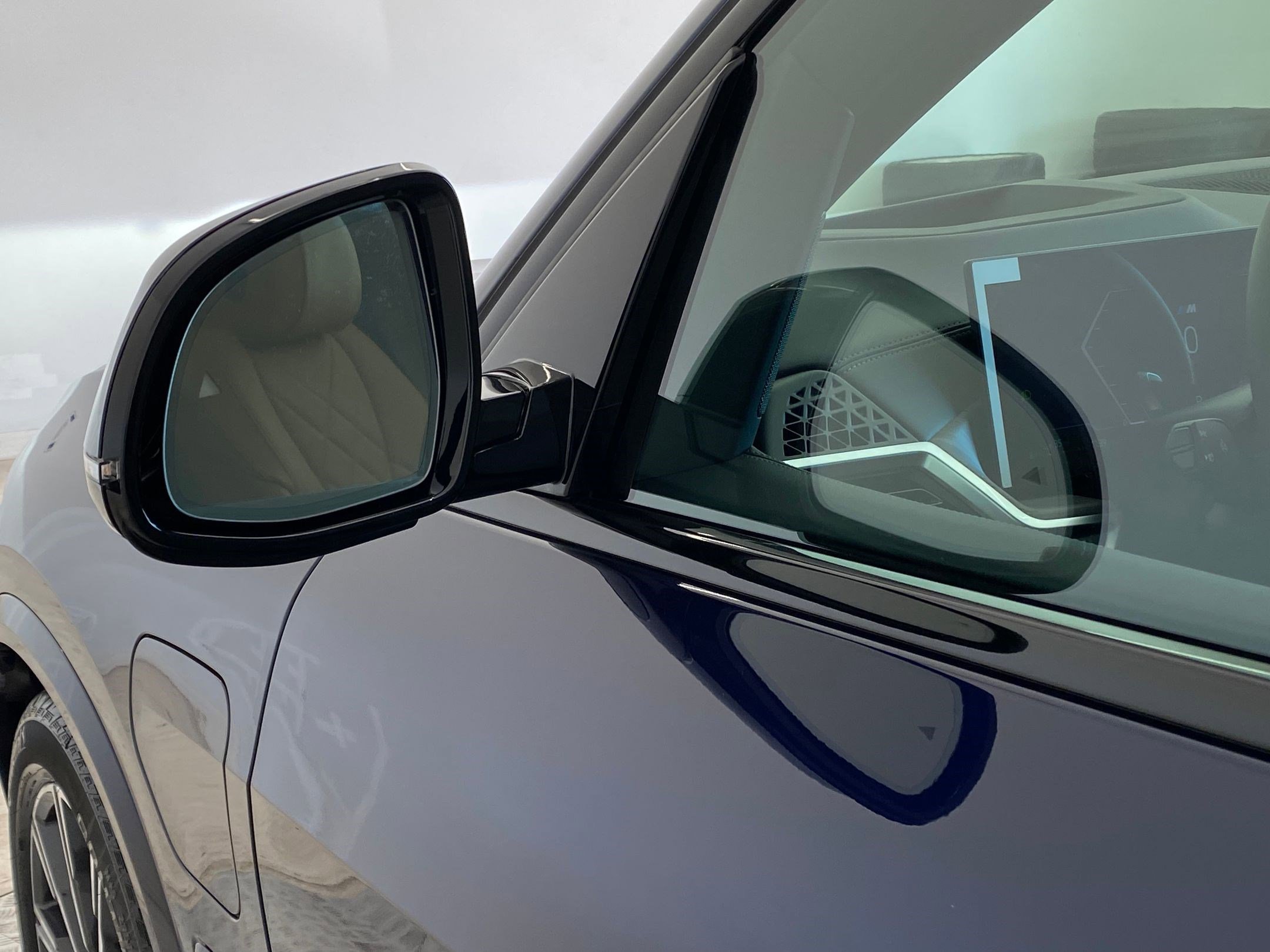 New 2026 BMW X5 xDrive50e w/ M Sport Package image 24