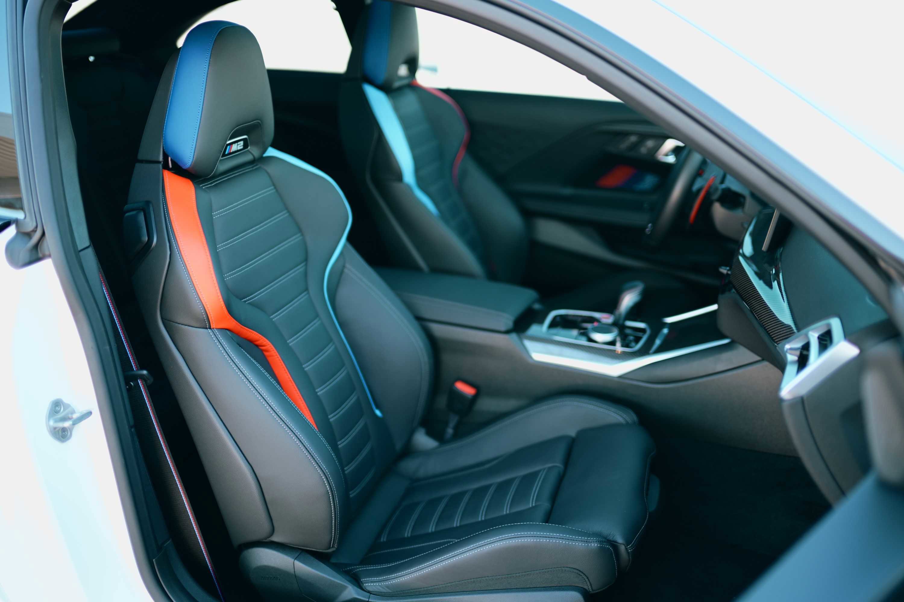 Used 2025 BMW M2 w/ Lighting Package image 26