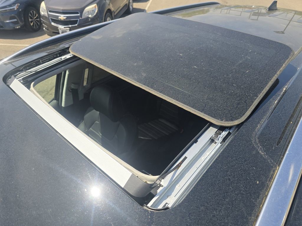 Used 2023 Kia Telluride SX Prestige image 3