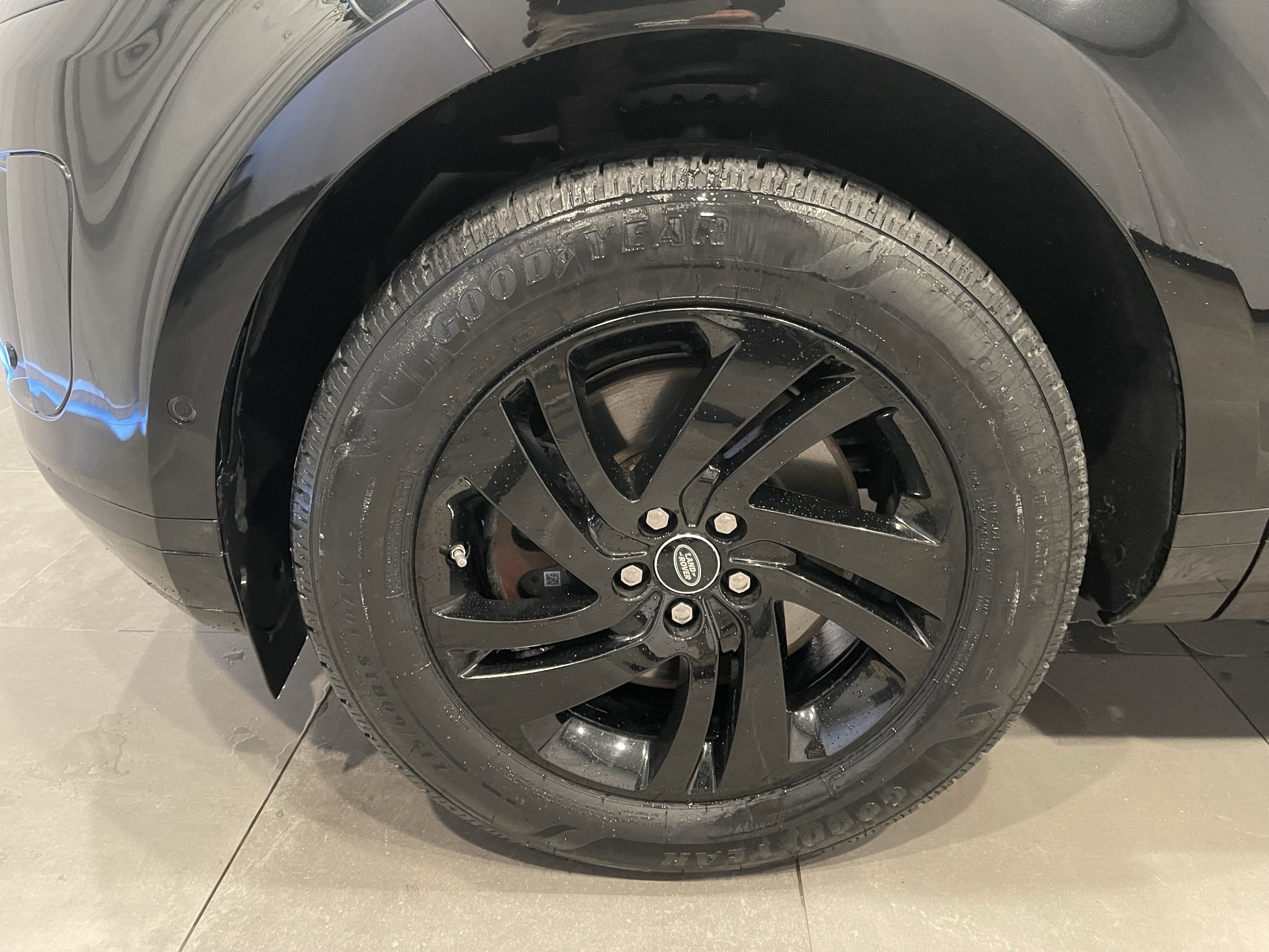 Used 2021 Land Rover Range Rover Evoque S image 8