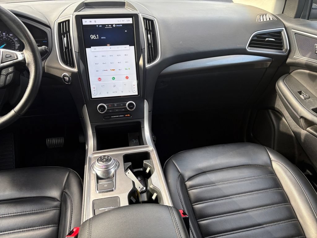 Used 2024 Ford Edge SEL AWD/4WD image 11