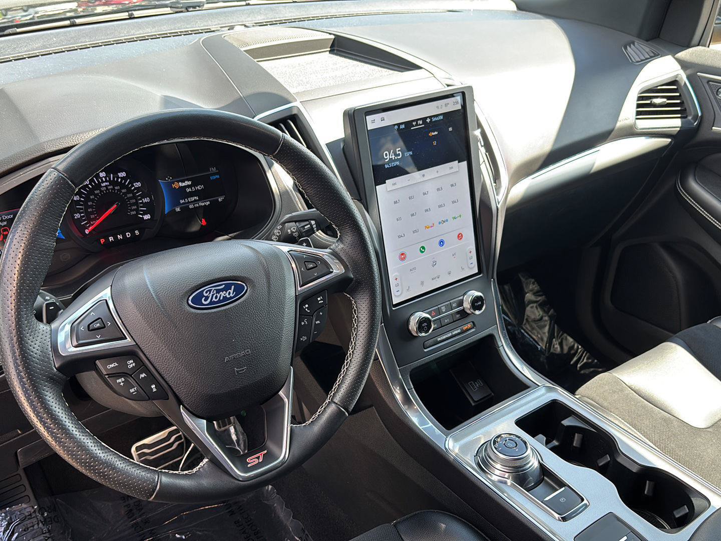Used 2023 Ford Edge ST AWD/4WD image 13