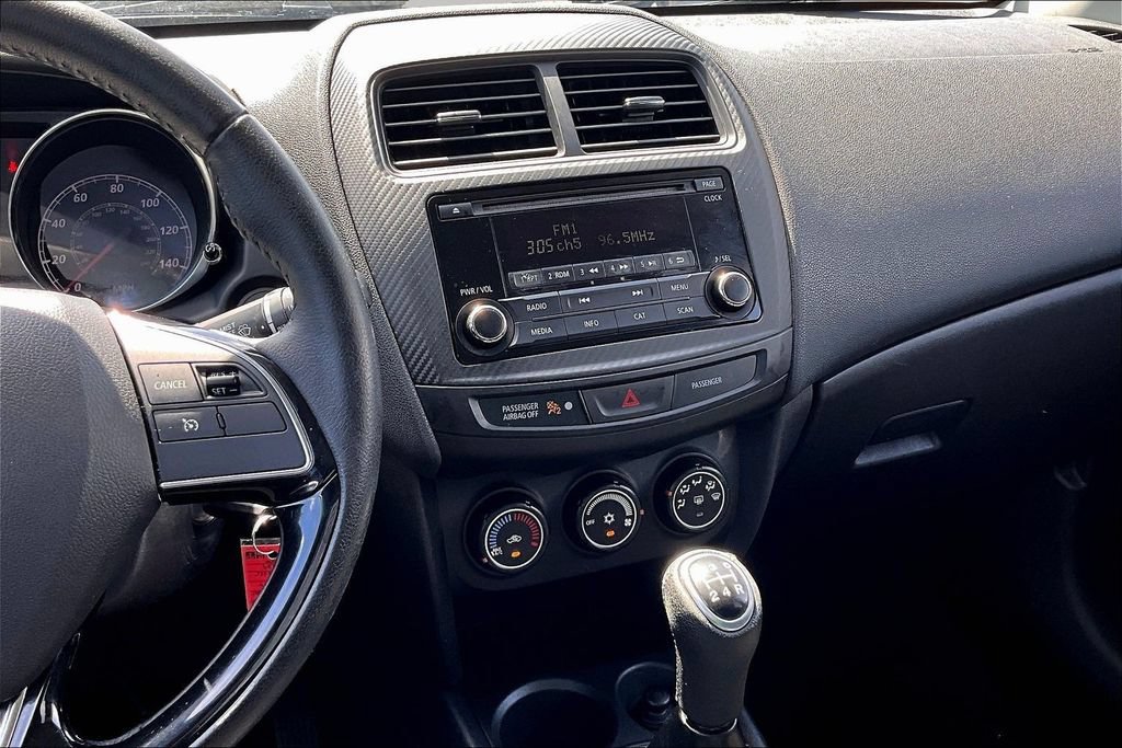 Used 2016 Mitsubishi Outlander Sport ES FWD image 11