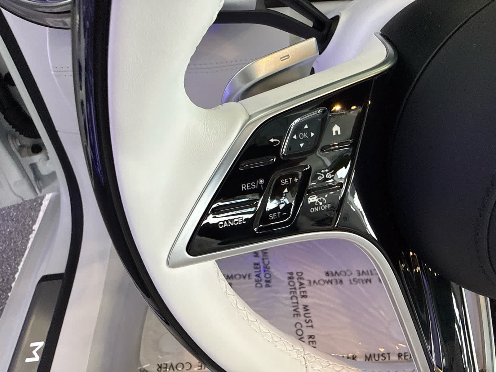 New 2026 Mercedes-Benz Maybach SL 680 image 13
