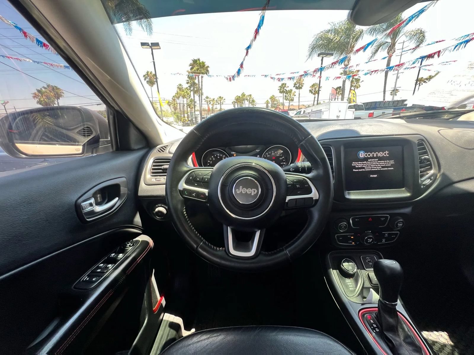 Used 2019 Jeep Compass Trailhawk AWD/4WD image 16