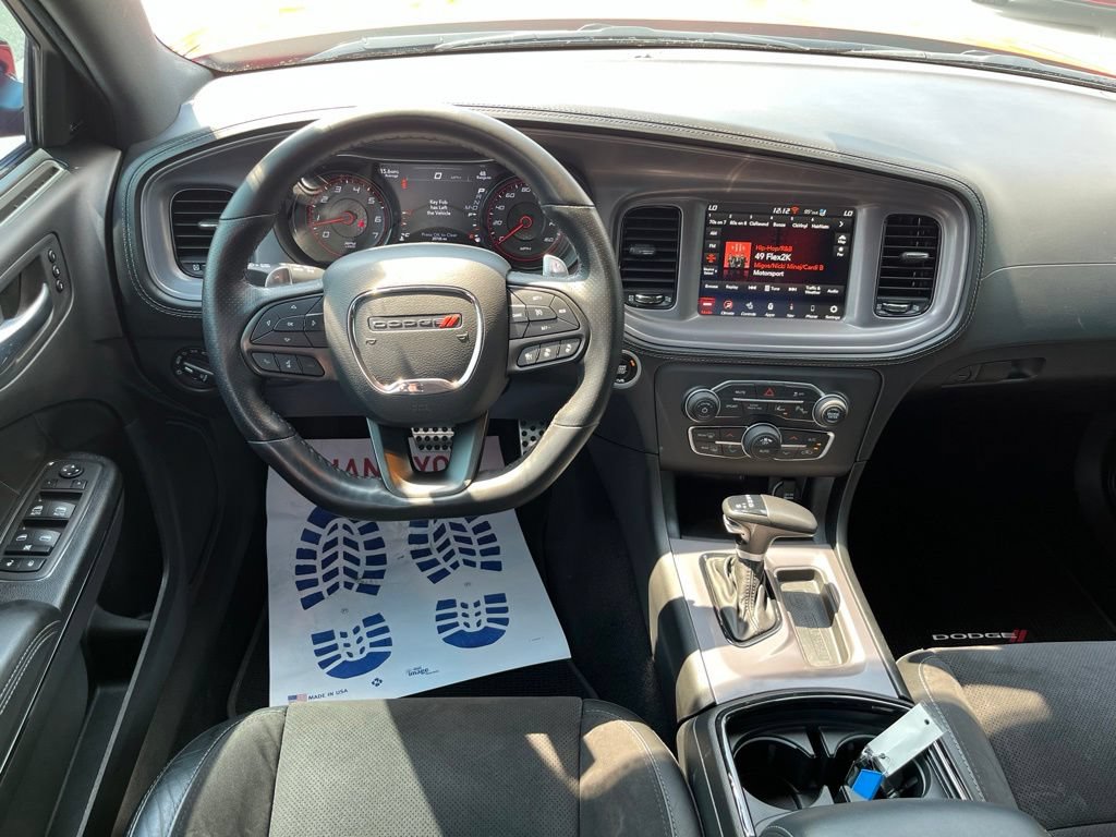 Used 2023 Dodge Charger R/T w/ Plus Group RWD image 15