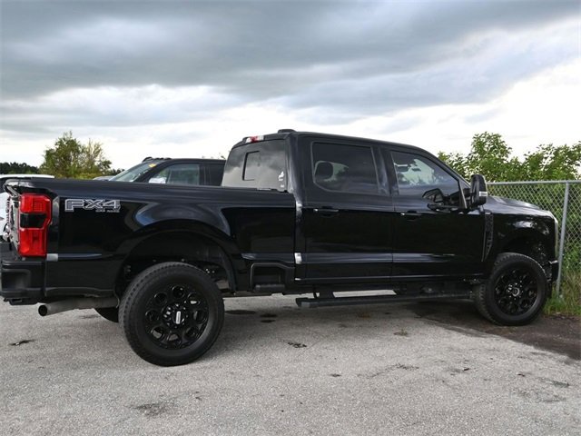Used 2024 Ford F250 Lariat w/ Black Appearance Package image 7