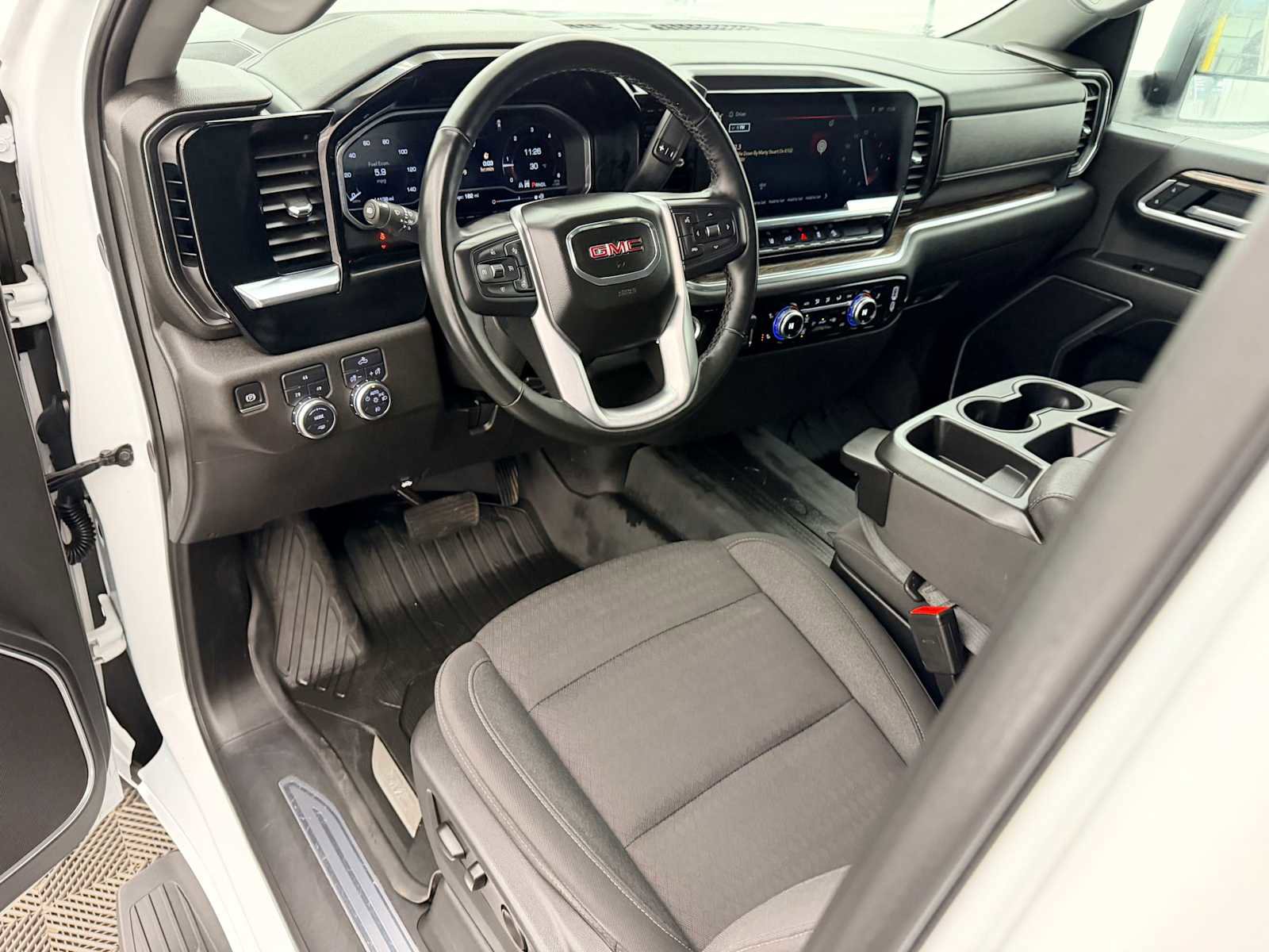 Used 2025 GMC Sierra 3500 SLE w/ SLE Value Package image 2