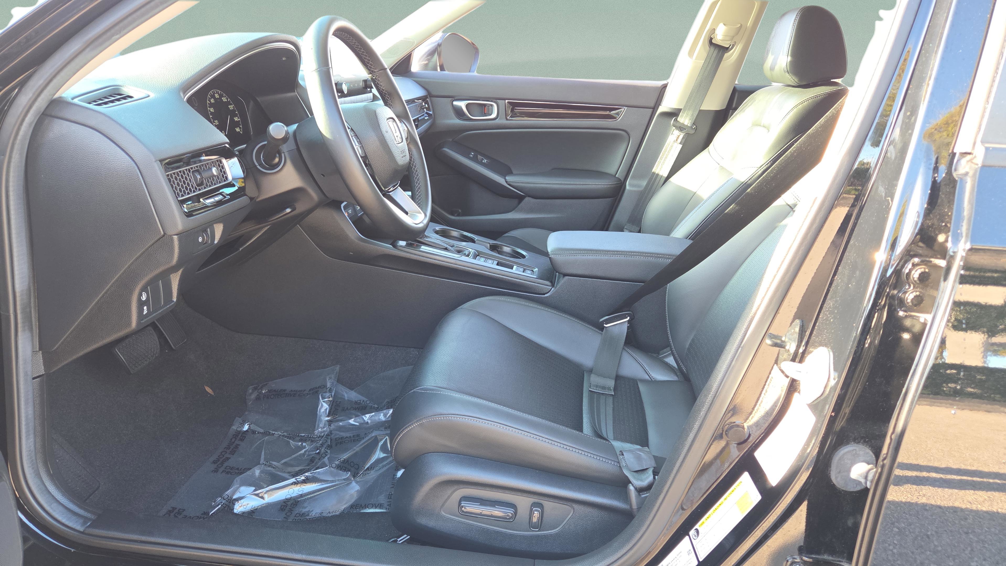 Certified 2024 Honda Civic EX-L image 9