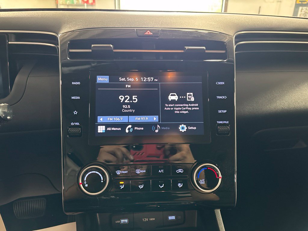 Certified 2024 Hyundai Tucson SE AWD/4WD image 17