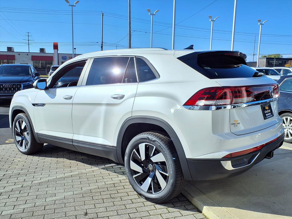 New 2026 Volkswagen Atlas Cross Sport SE image 8