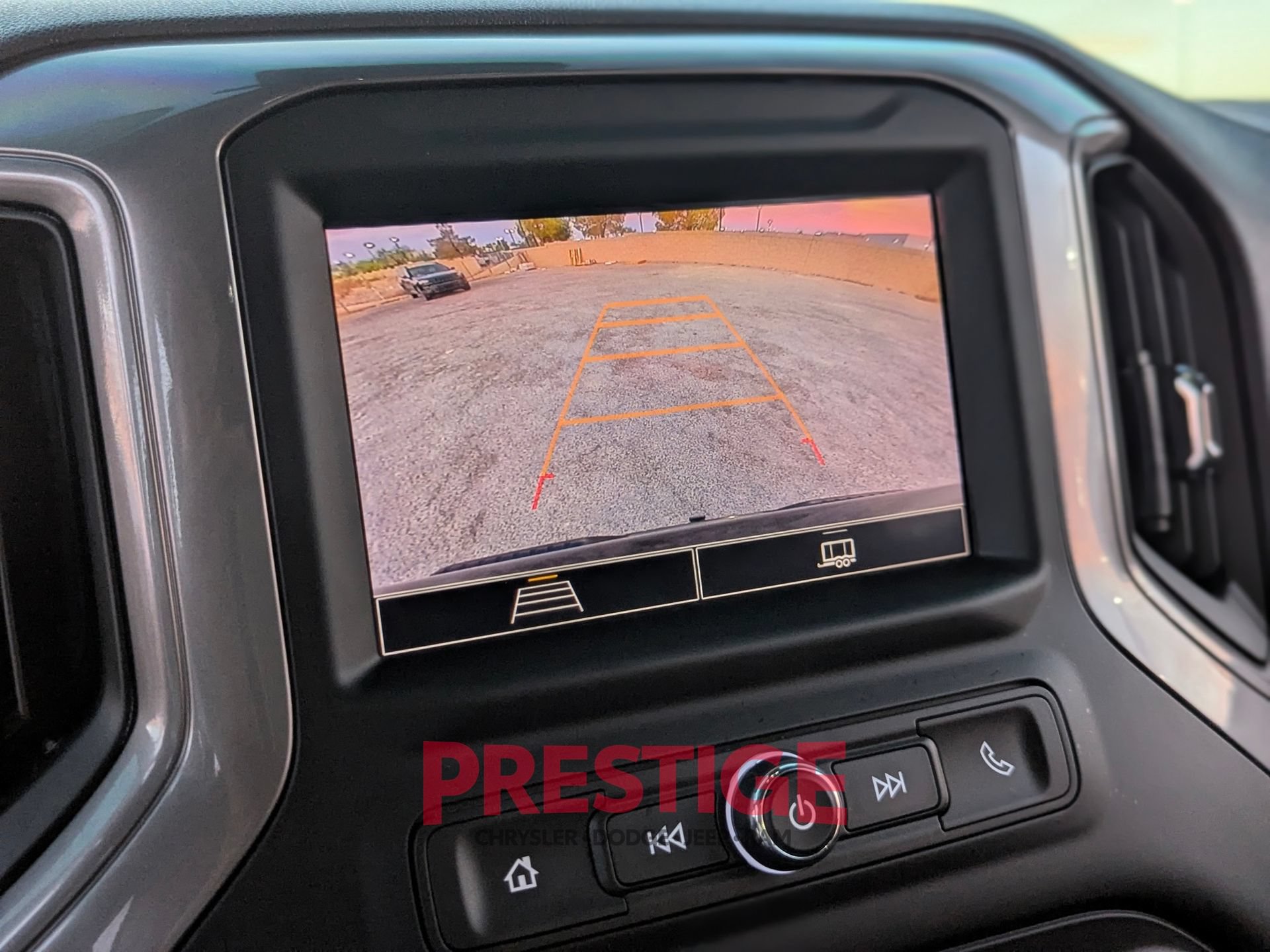 Used 2025 Chevrolet Silverado 1500 Custom Trail Boss w/ Turbomax Blackout Package AWD/4WD image 21