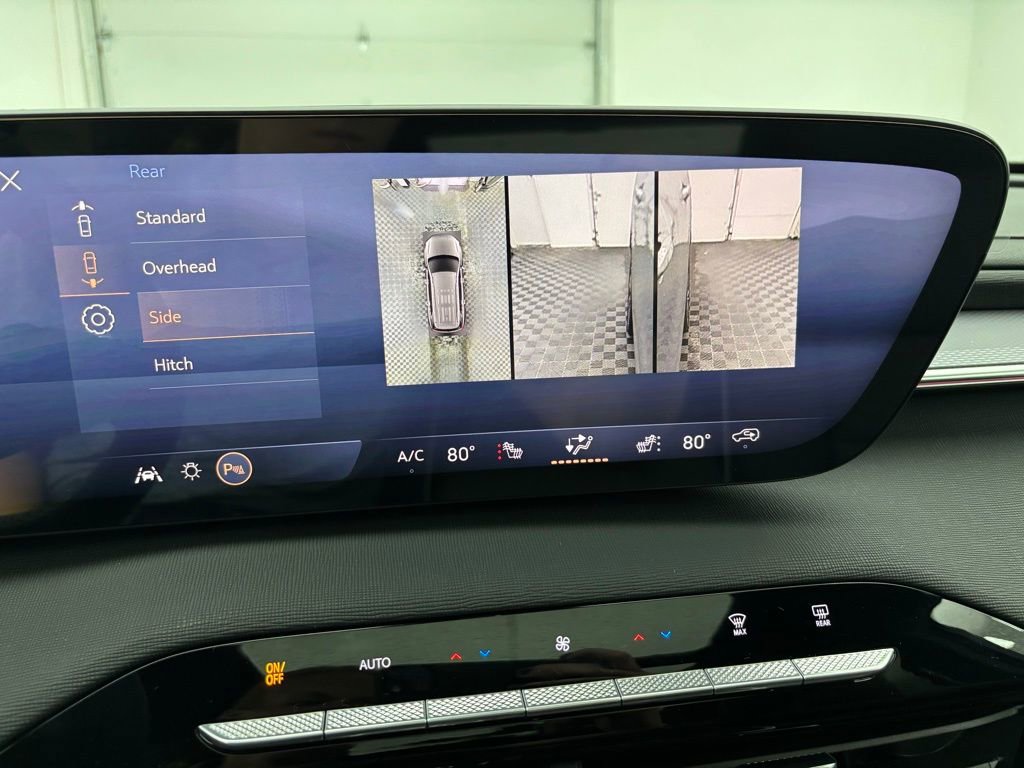 New 2026 Buick Enclave Sport Touring w/ Power Package image 3