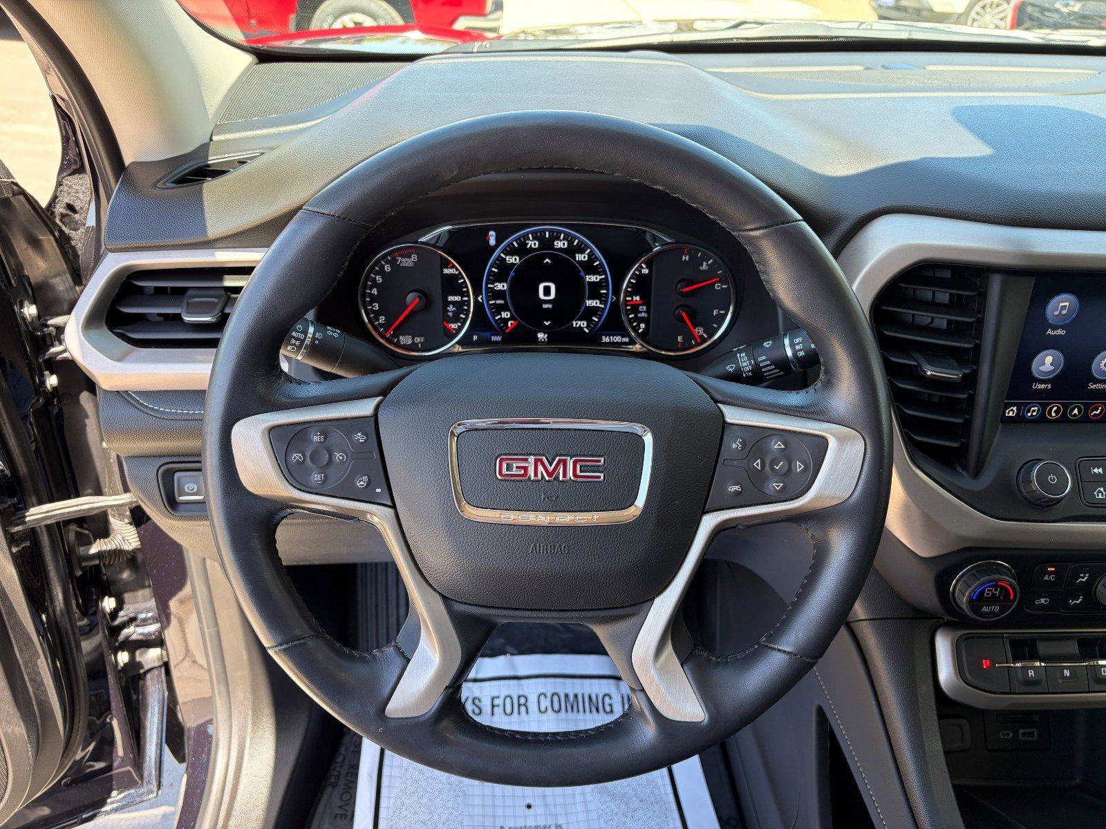 Used 2022 GMC Acadia Denali w/ Denali Ultimate Package AWD/4WD image 12