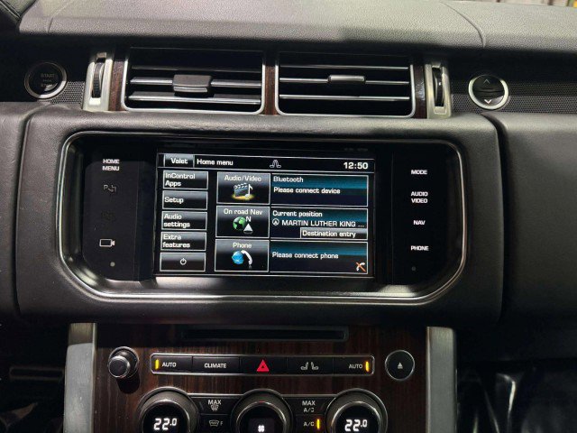 Used 2015 Land Rover Range Rover Supercharged image 27