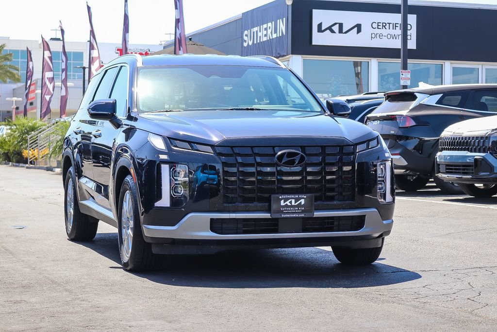 Used 2024 Hyundai Palisade SEL AWD/4WD image 3