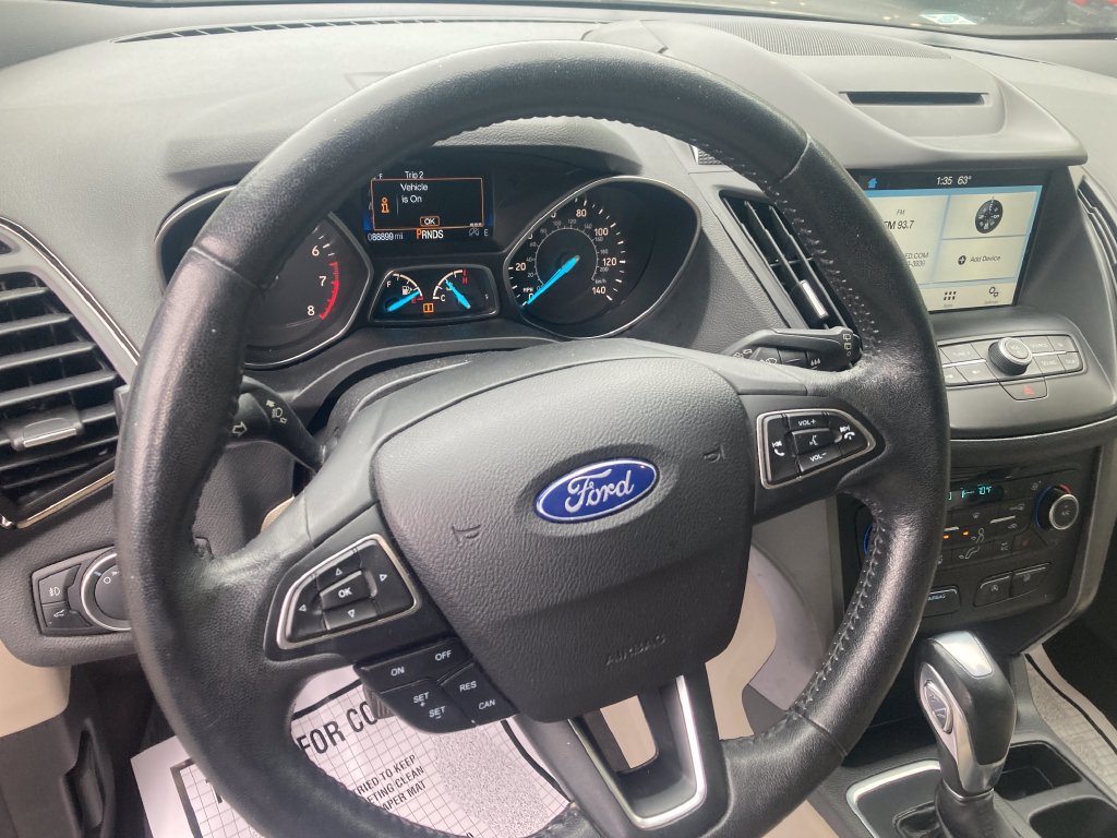 Used 2018 Ford Escape SEL AWD/4WD image 18