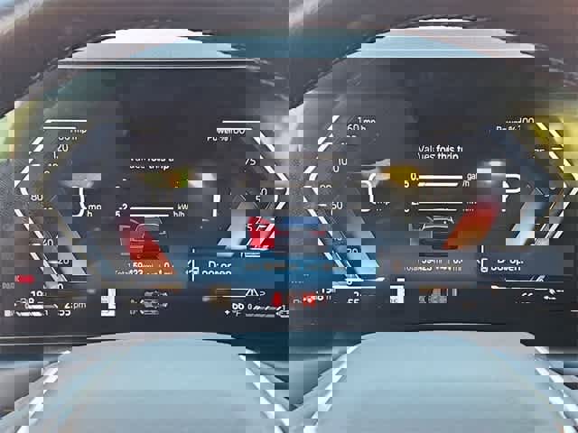 Used 2023 BMW 330e 330e image 33