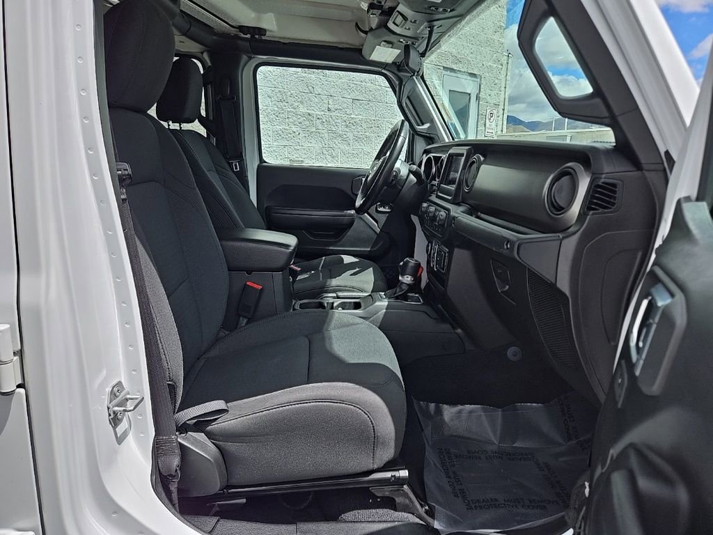 Used 2020 Jeep Gladiator Sport w/ Quick Order Package 24S AWD/4WD image 41