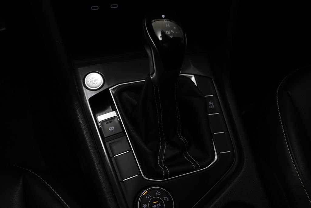 Certified 2023 Volkswagen Tiguan SE AWD/4WD image 11