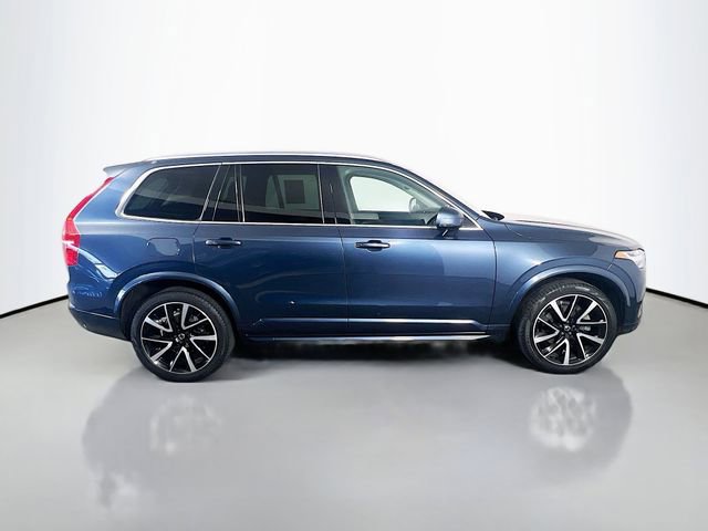 Used 2022 Volvo XC90 T6 Momentum w/ Advanced Package image 9