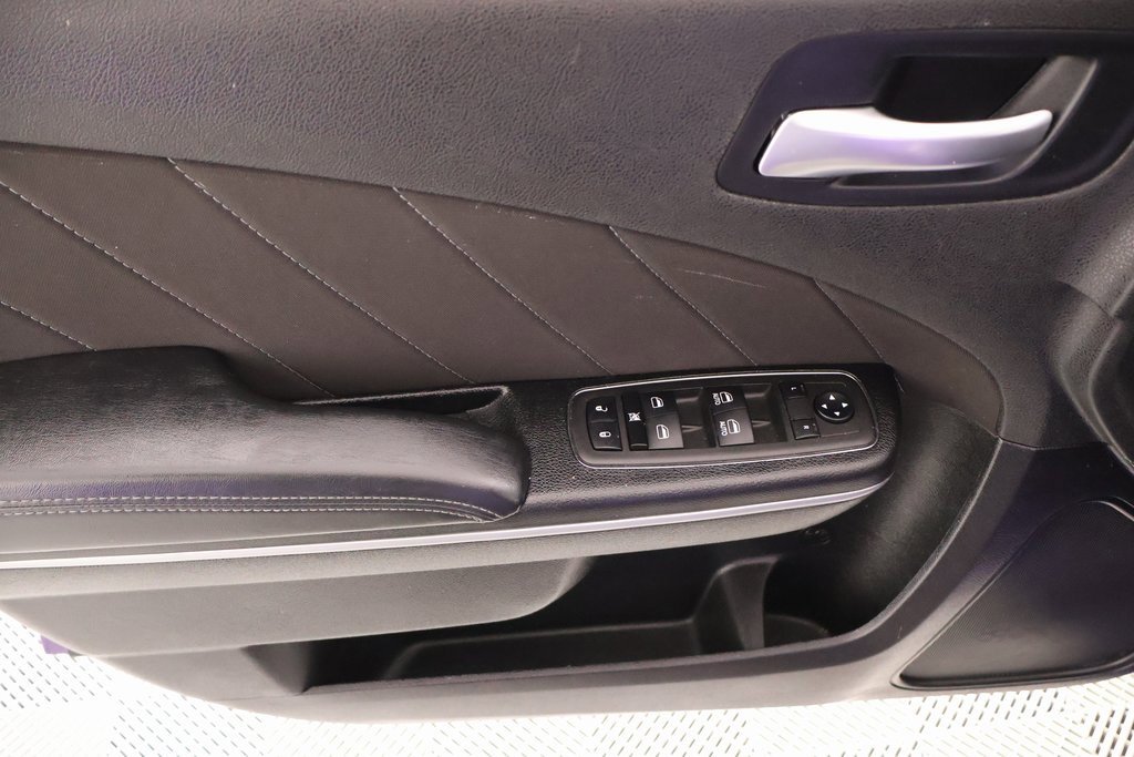 Used 2023 Dodge Charger R/T w/ Navigation & Travel Group image 17