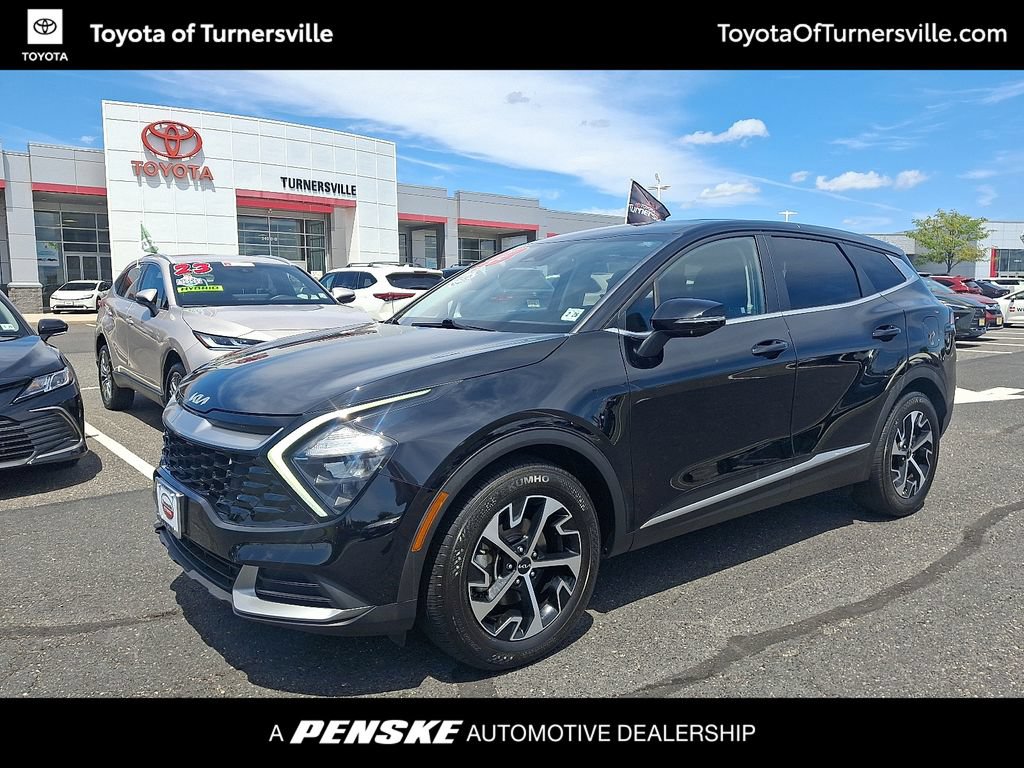 Used 2023 Kia Sportage EX FWD image 1