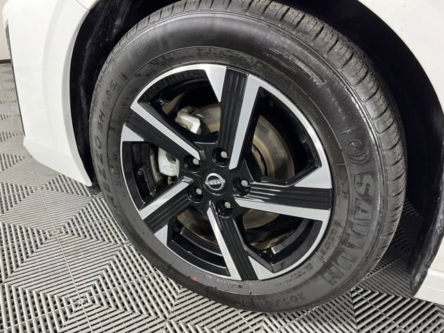 Used 2024 Nissan Sentra SV FWD image 5
