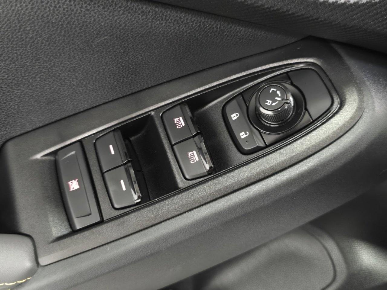 Used 2024 Subaru Crosstrek 2.5i Sport image 25