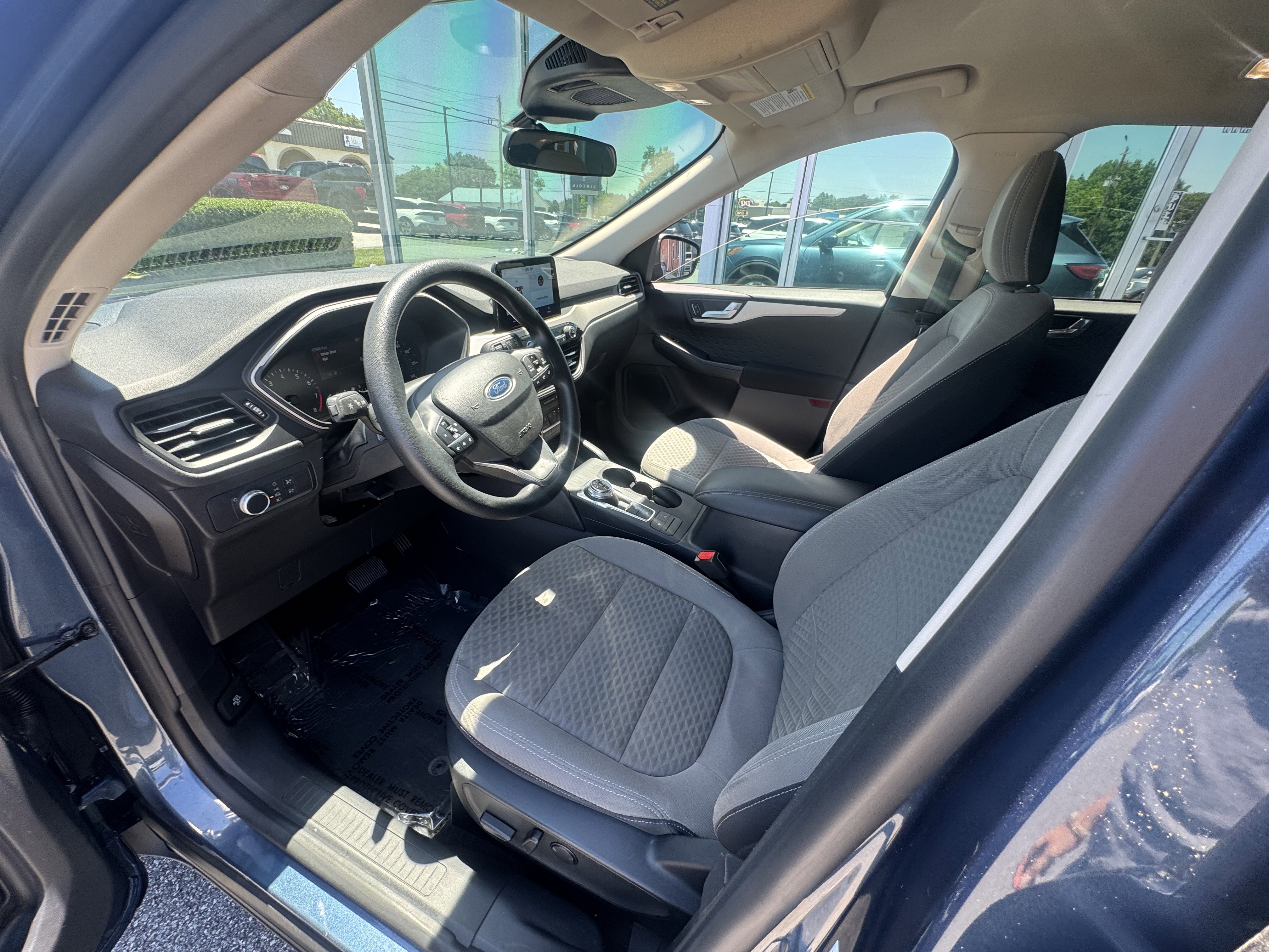 Used 2020 Ford Escape SE AWD/4WD image 7