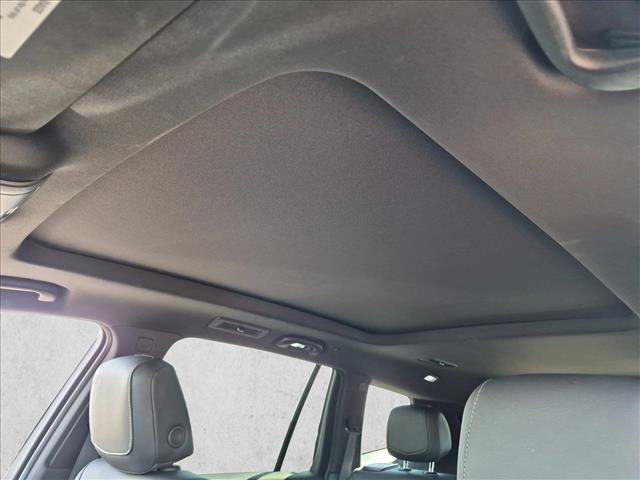 Used 2025 Cadillac XT6 Luxury FWD image 22